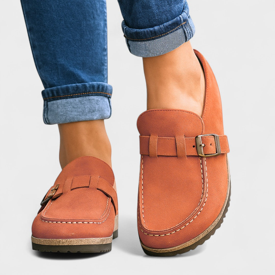 Inês - Mocassins de Camurça com Fivela