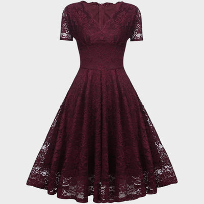 Mara - Vestido de Renda Floral